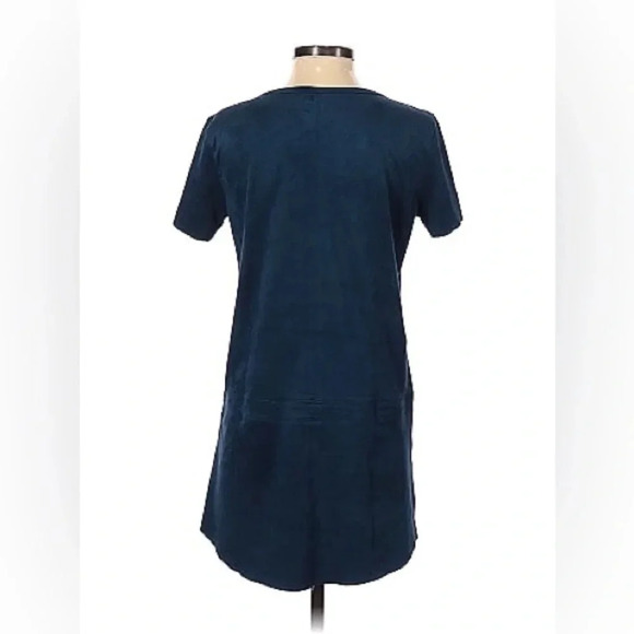OLIVACEOUS NWOT FAUX SUEDE SHIFT DRESS BLUE SIZE MEDIUM - Picture 2 of 5